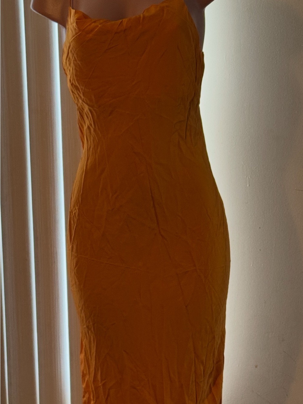 Sleek Mustard Midi Bodycon Dress - Elegant Women's Evening Wear